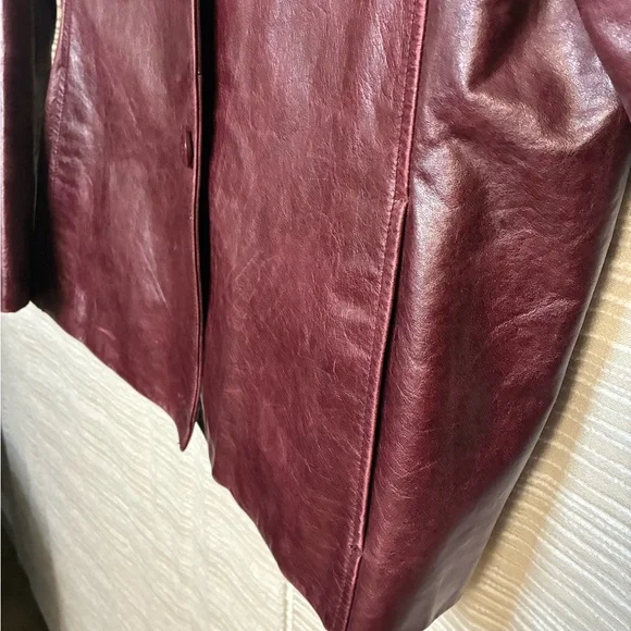 90s/Y2K Wilsons Pelle Studio Oxblood Red Genuine Leather 2-Button Blazer - Picture 8 of 10